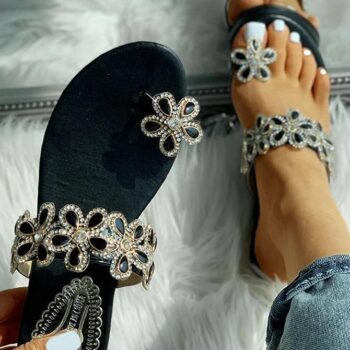 Women Casual Summer Toe Ring Flat Sandals For Women